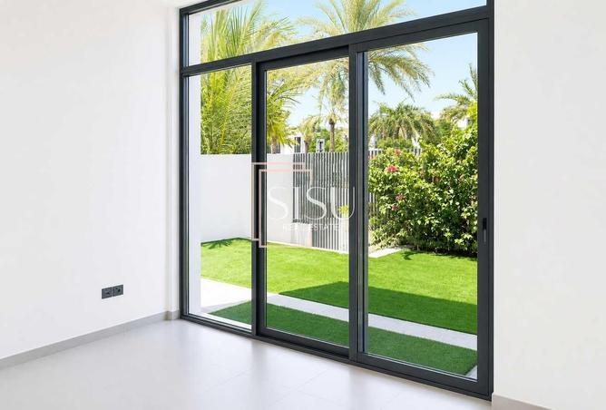 98248982 - Property Image 3