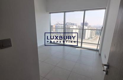 Apartment - 2 - 3 for sale in Montrose Residence B - Montrose Residence - Dubai Science Park - Dubai