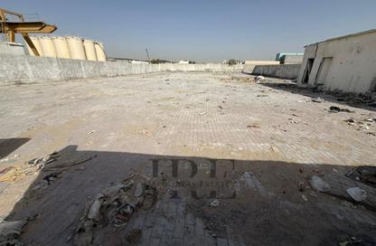 Warehouse - Studio - 2 Bathrooms for rent in Al Sajaa Industrial - Al Sajaa - Sharjah