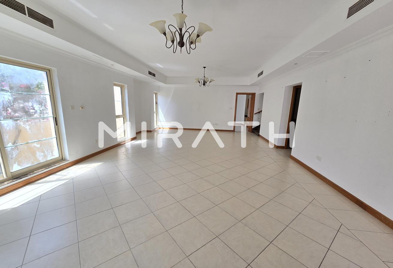 Excellent High-Class Villa | Private Garden photo 3
