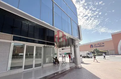 محل - استوديو للايجار في بناية زينه - بورسعيد - ديرة - دبي