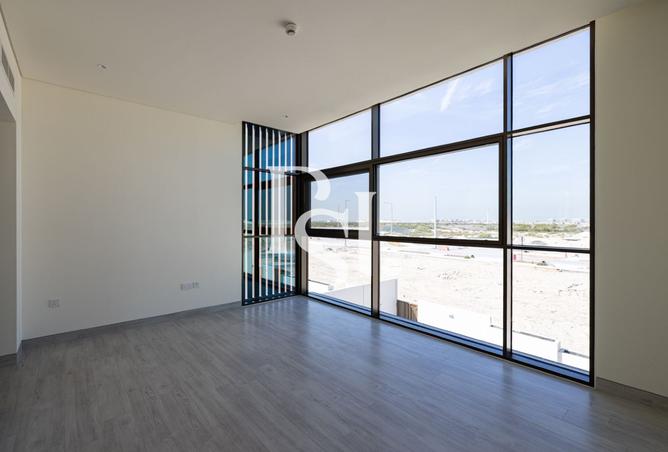 141433817 - Property Image 3