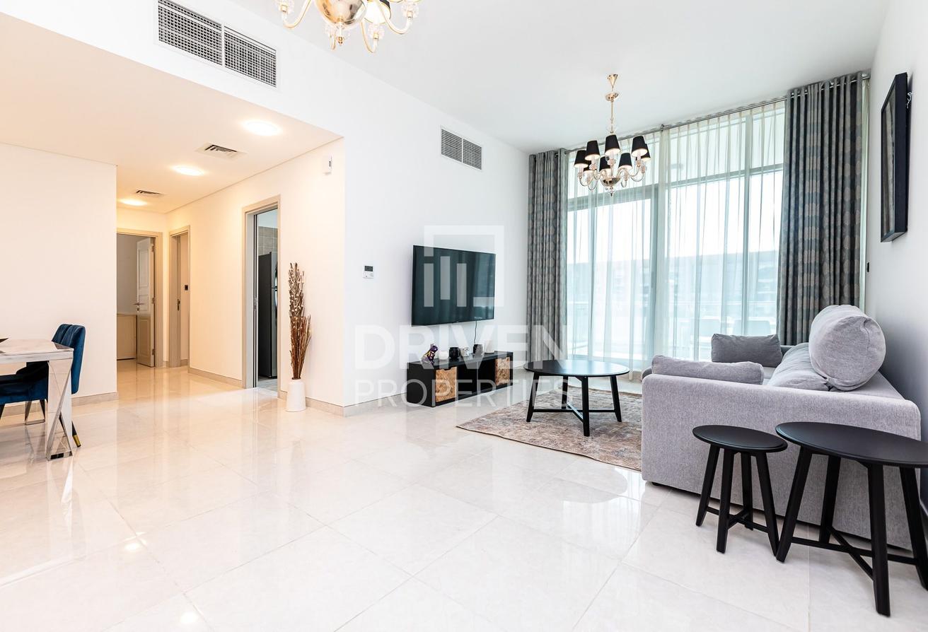 Well-maintained | Spacious Unit | Vacant photo 11