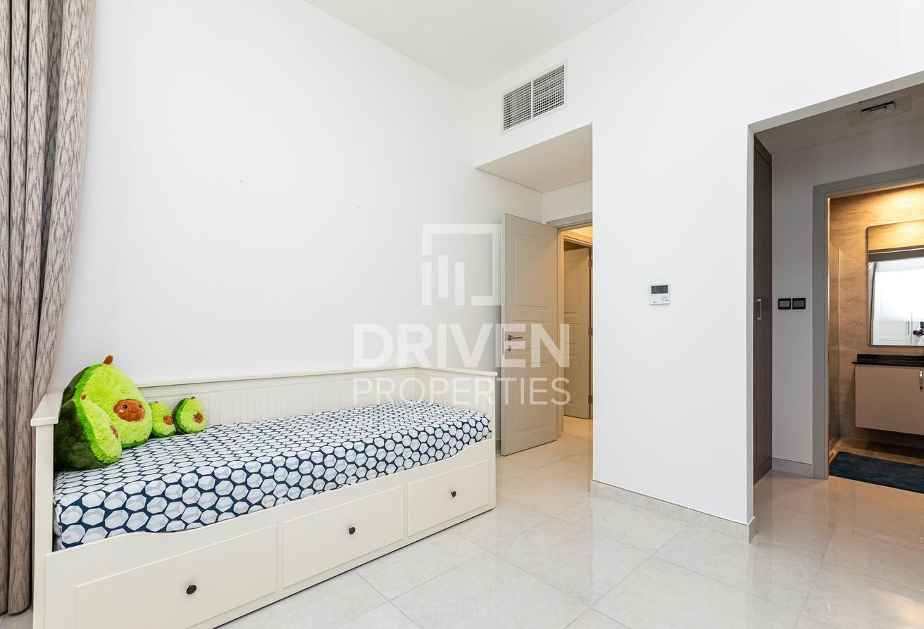 Well-maintained | Spacious Unit | Vacant photo 10