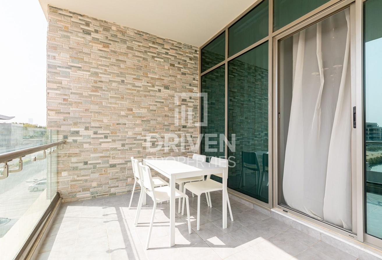 Well-maintained | Spacious Unit | Vacant photo 18