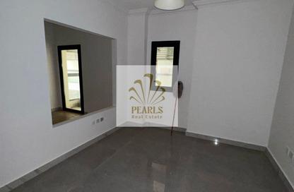 Apartment - Studio - 1 Bathroom for rent in Gulfa Towers - Al Rashidiya 1 - Al Rashidiya - Ajman