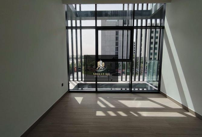 102317385 - Property Image 3