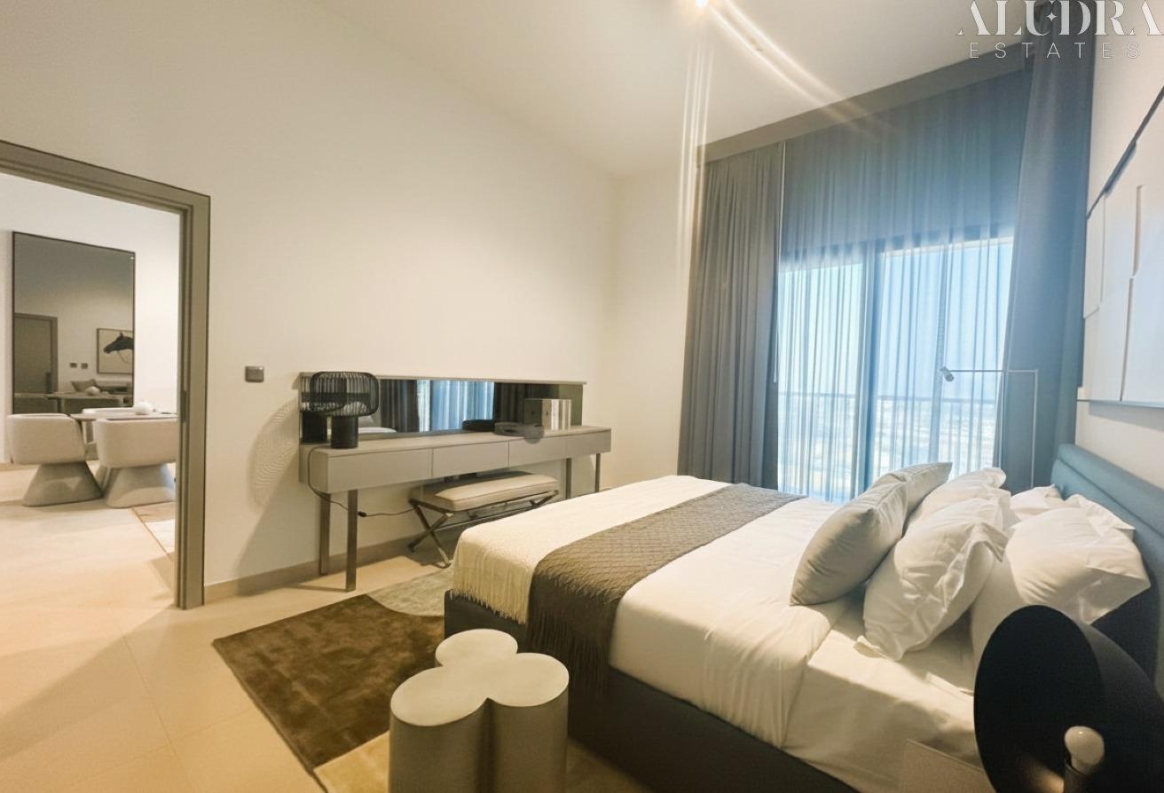Brand New 1BR | Corner Unit | Italian Furniture photo 10