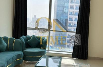 Apartment - 1 Bedroom - 2 Bathrooms for rent in Corniche Tower - Ajman Corniche Road - Ajman