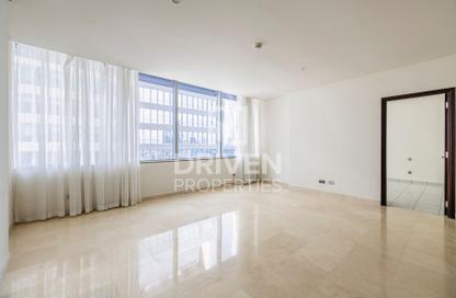 Apartment - 1 - 2 for rent in Sky Gardens - DIFC - Dubai