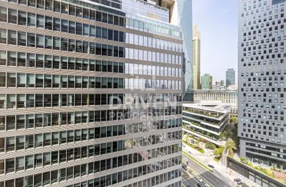 Apartment - 1 Bedroom - 2 Bathrooms for rent in Sky Gardens - DIFC - Dubai