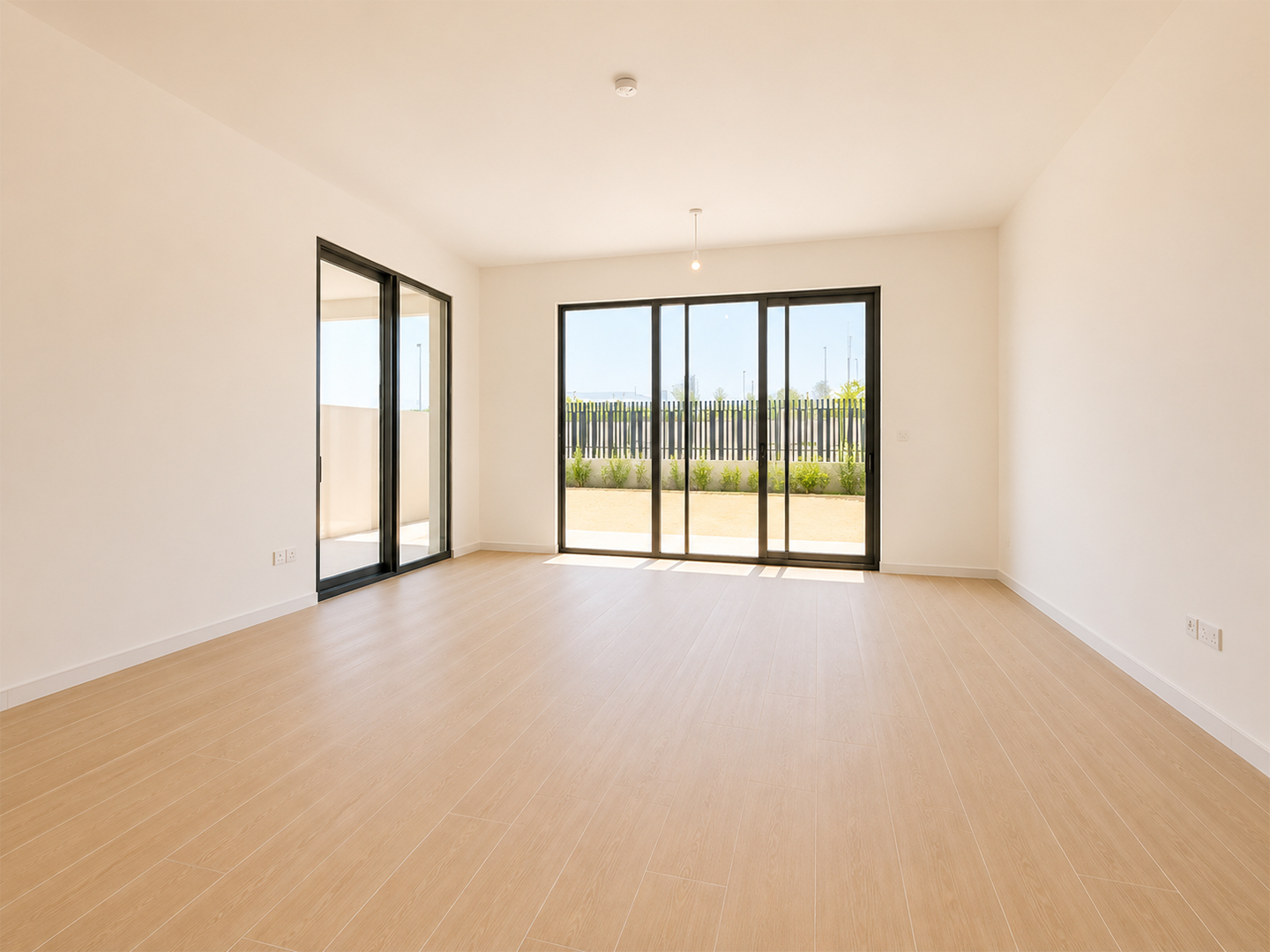Single Row | Near Park and School | Brand New