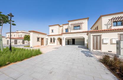 Villa - 4 Bedrooms - 5 Bathrooms for sale in Bloom Living - Zayed City (Khalifa City C) - Khalifa City - Abu Dhabi