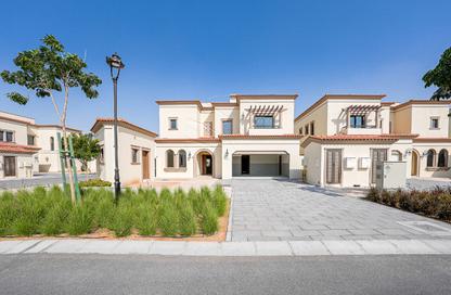 Villa - 4 Bedrooms - 5 Bathrooms for sale in Bloom Living - Zayed City (Khalifa City C) - Khalifa City - Abu Dhabi