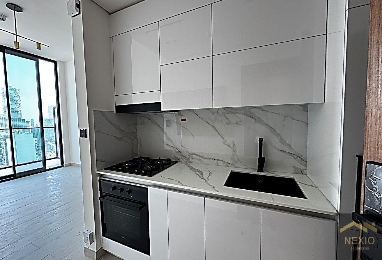 Smart Home | Middle Floor | Ready to move photo 6