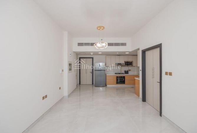 54947700 - صورة العقار 3