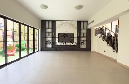 Villa - 4 - 4 for rent in Nad Al Sheba Villas - Nad Al Sheba 3 - Nad Al Sheba - Dubai