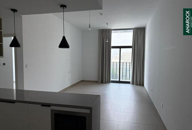 83647080 - Property Main Image