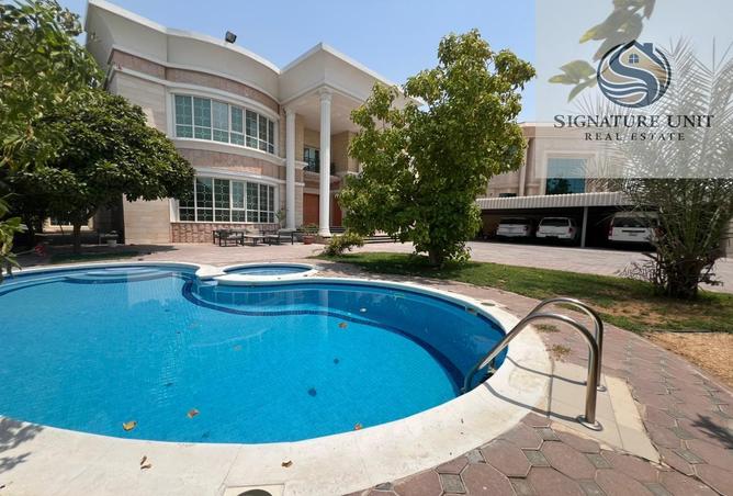 74253229 - Property Image 2