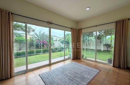 Villa - 4 Bedrooms - 4 Bathrooms for rent in Regional Large - Regional - Jumeirah Park - Dubai
