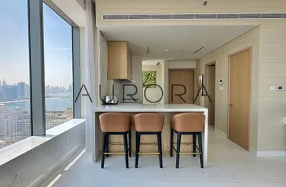 Apartment - 1 Bedroom - 2 Bathrooms for rent in The Palm Tower - Palm Jumeirah - Dubai