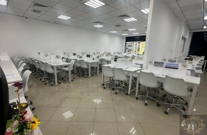 Business Centre - Studio - 3 for rent in Al Rashidiya Towers - Al Rashidiya - Ajman Downtown - Ajman