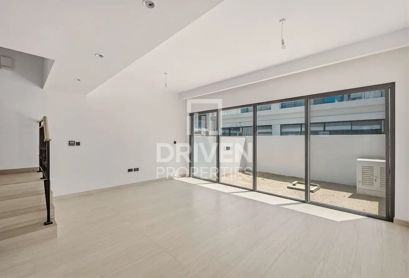 162792942 - Property Main Image