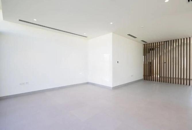 16061987 - صورة العقار 2