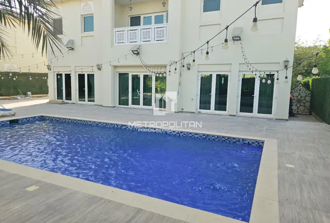 97811362 - Property Image 2