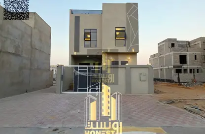 تاون هاوس - 4 غرف نوم - 6 حمامات للبيع في الزاهية جاردنز - الزاهية - عجمان