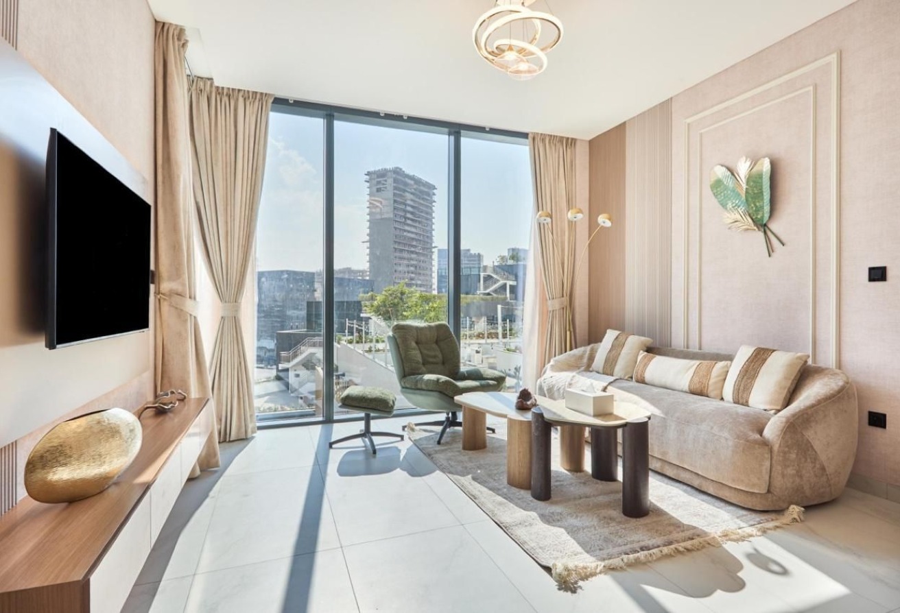 3 Bedroom + Maid | Lagoon View | Prime Investment