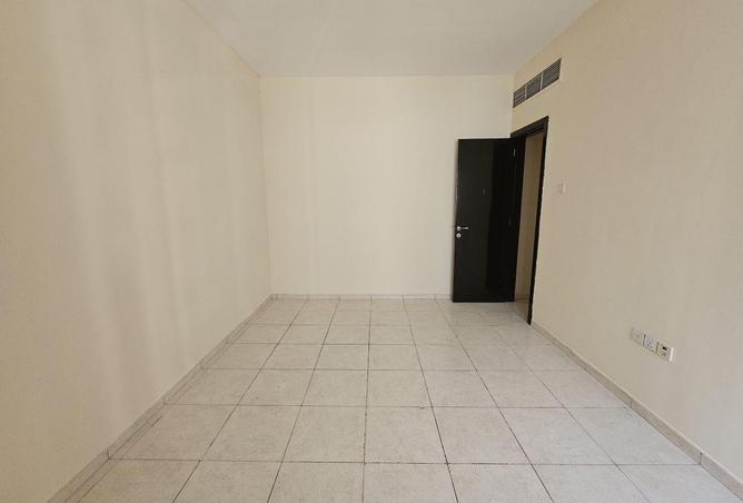 72720747 - Property Image 3