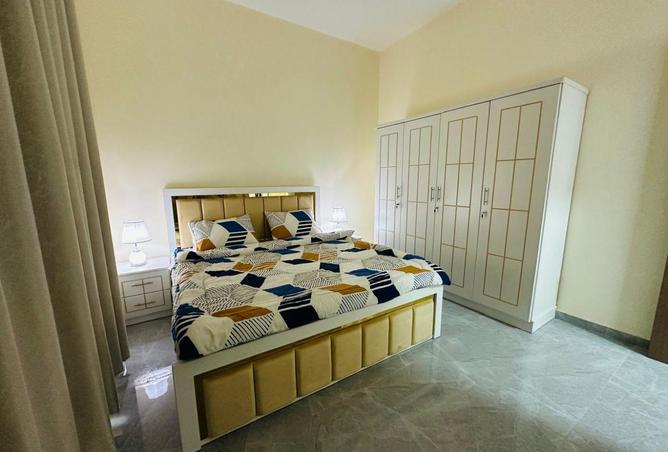 78593981 - Property Image 2