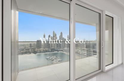 Apartment - 2 Bedrooms - 2 Bathrooms for sale in Seapoint Tower 2 - Seapoint - Emaar Beachfront - Dubai Harbour - Dubai