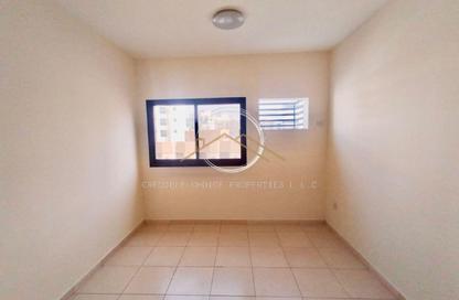 شقة - 1 حمام للايجار في بناية الغبيبة - الرفاعة - بر دبي - دبي شقة - 1 حمام للايجار في بناية الغبيبة - الرفاعة - بر دبي - دبي