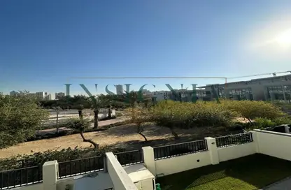 تاون هاوس - 4 غرف نوم - 4 حمامات للبيع في قرية جميرا الدائرية - دبي