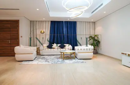 تاون هاوس - 4 غرف نوم - 4 حمامات للبيع في إليجانز من الدانوب - منطقة 14 - قرية جميرا الدائرية - دبي