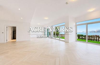 Villa - 5 Bedrooms - 6 Bathrooms for rent in Palma Residences - Palm Jumeirah - Dubai