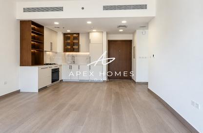Apartment - 1 - 1 for rent in The Mayfair - Town Square - Dubai