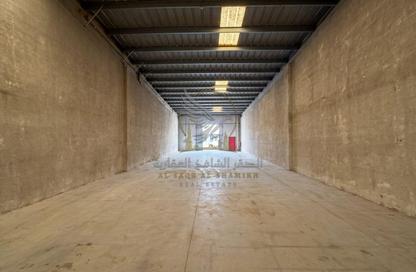 Warehouse - Studio for rent in Industrial Area 11 - Sharjah Industrial Area - Sharjah