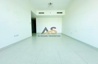 Apartment - 2 - 3 for rent in Orchid Residence - Dubai Science Park - Dubai