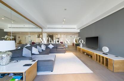 Apartment - 2 Bedrooms - 3 Bathrooms for rent in Marina Residences 5 - Marina Residences - Palm Jumeirah - Dubai