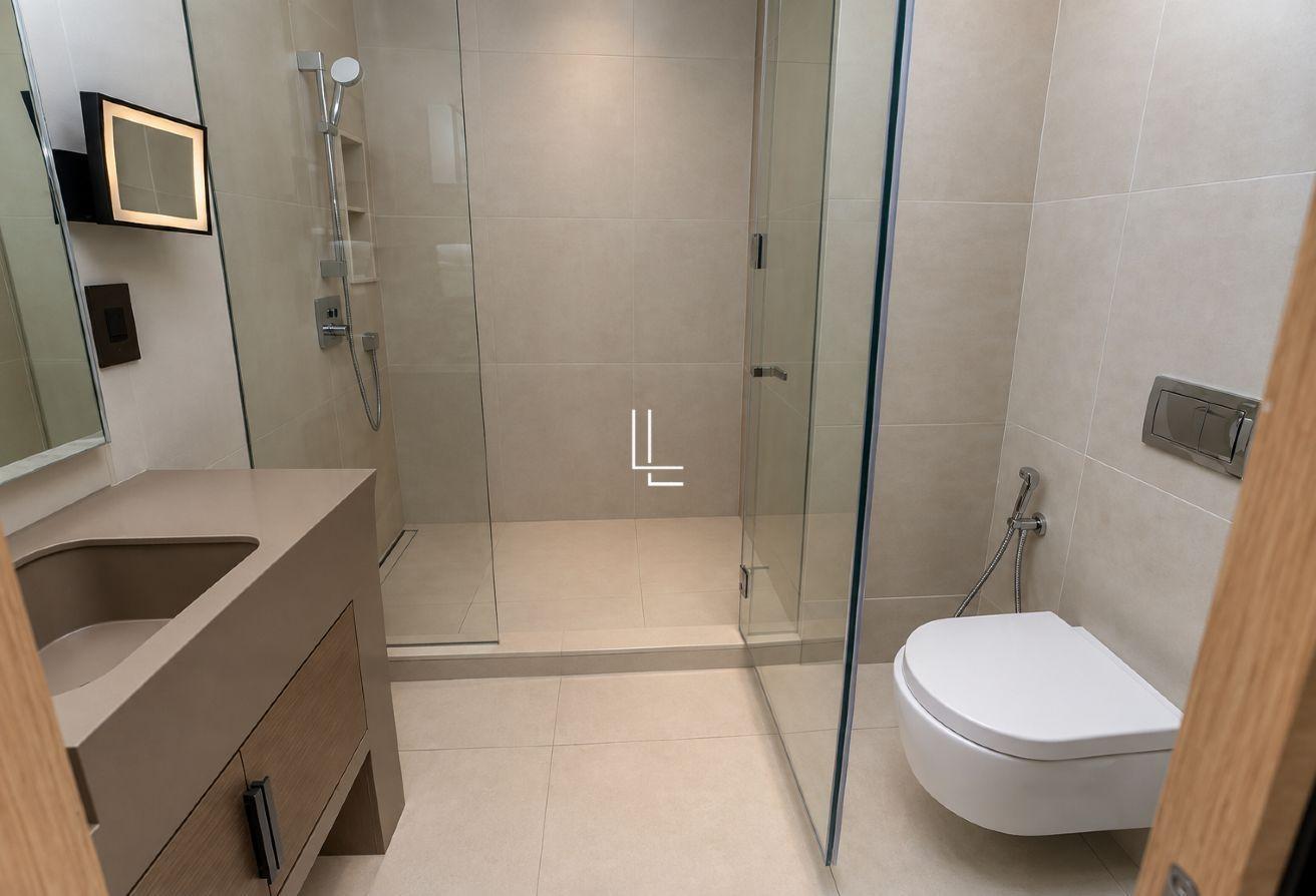 Waterfront | Open Sea view | Bills Included photo 9