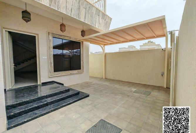 79825259 - Property Image 2