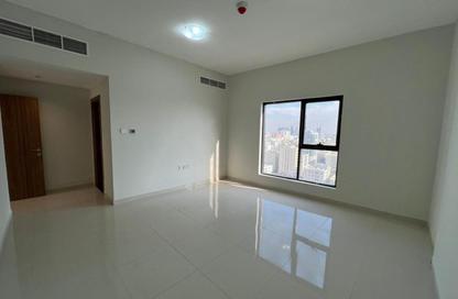 Apartment - 2 Bedrooms - 2 Bathrooms for rent in SRS Tower - Al Rashidiya 1 - Al Rashidiya - Ajman