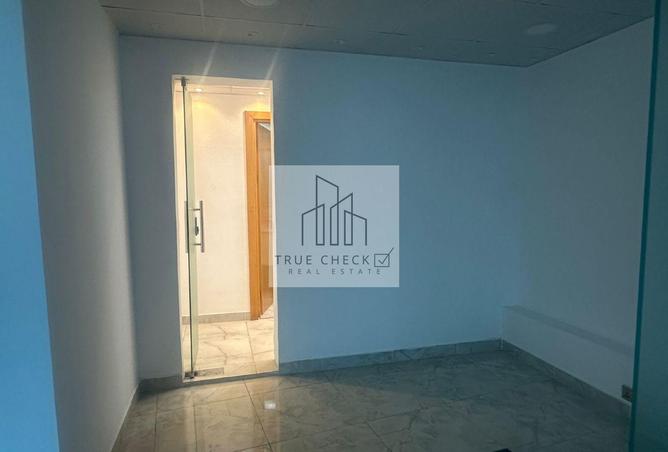 70274053 - صورة العقار 3