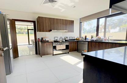 Villa - 5 Bedrooms - 5 Bathrooms for rent in The Field - Damac Hills - Dubai Villa - 5 Bedrooms - 5 Bathrooms for rent in The Field - Damac Hills - Dubai