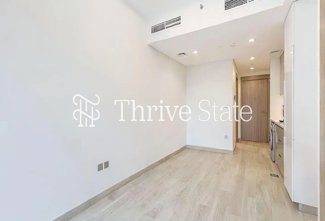 155997596 - Property Main Image