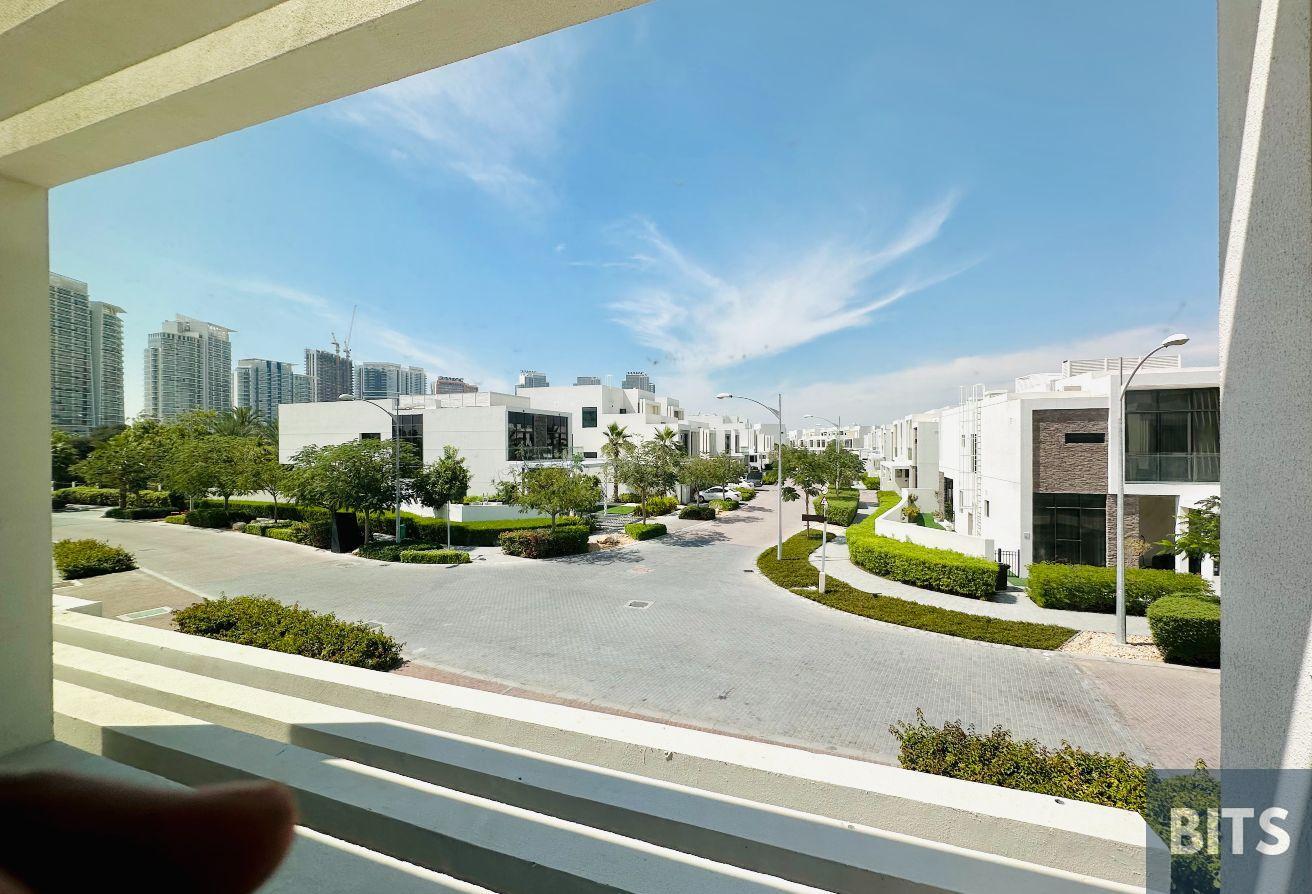 Signature Living | Full Golf View | From July 2026 photo 23