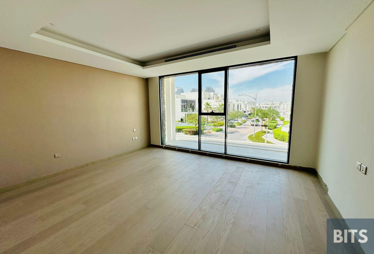 Signature Living | Full Golf View | From July 2026 photo 19